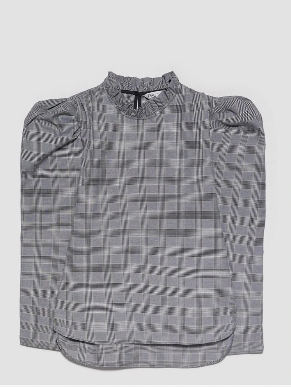 Zara Glen Plaid Ruffle Neck Blouse Size XS Puff Sleeve Cottagecore Black White
